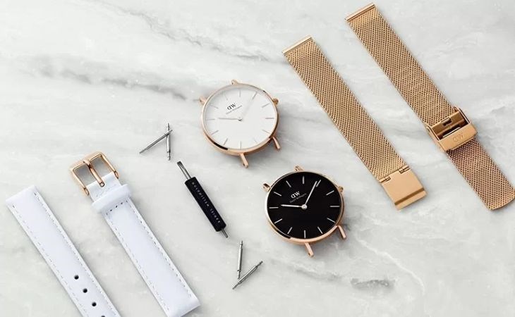 Khám Phá Bí Quyết "Kích Có Dây Đồng Hồ DW": Hướng Dẫn Chi Tiết Từ A-Z Để Biến Hóa Phong Cách Daniel Wellington Của Bạn