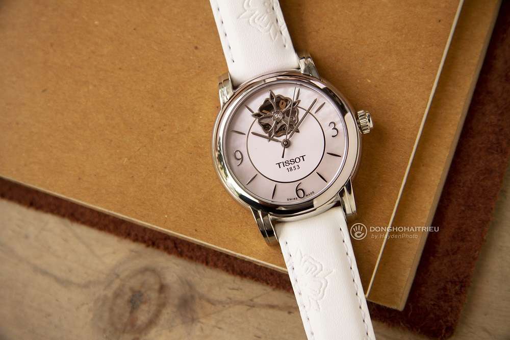 Mua Đồng Hồ DW Auth ở Đà Nẵng: Hướng Dẫn Toàn Diện Từ A đến Z