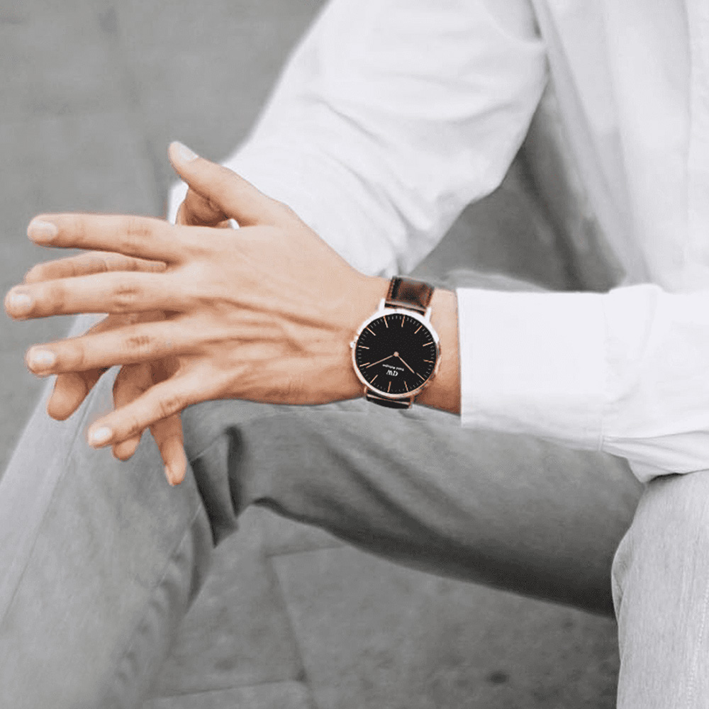Đồng hồ DW size 40: Lựa chọn hoàn hảo cho phong cách tối giản và tinh tế Đồng hồ DW size 40: Lựa chọn hoàn hảo cho phong cách tối giản và tinh tế