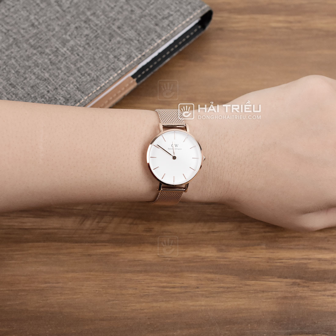 Địa Chỉ Mua Đồng Hồ DW Hải Phòng Chính Hãng Ở Đâu? Cẩm Nang Từ A-Z Địa Chỉ Mua Đồng Hồ DW Hải Phòng Chính Hãng Ở Đâu? Cẩm Nang Từ A-Z