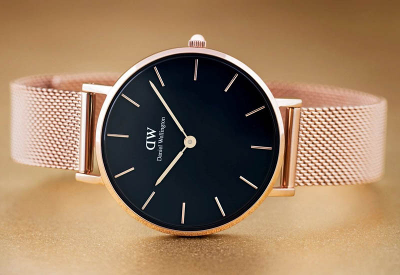 Đồng hồ DW Classic Petite, một trong những mẫu đồng hồ DW bán chạy nhất với thiết kế tối giản, tinh tế