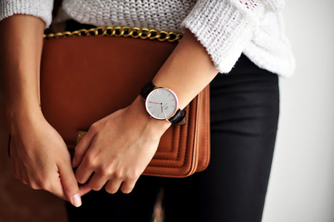 Đồng hồ Daniel Wellington dây da với thiết kế thanh lịch và tối giản