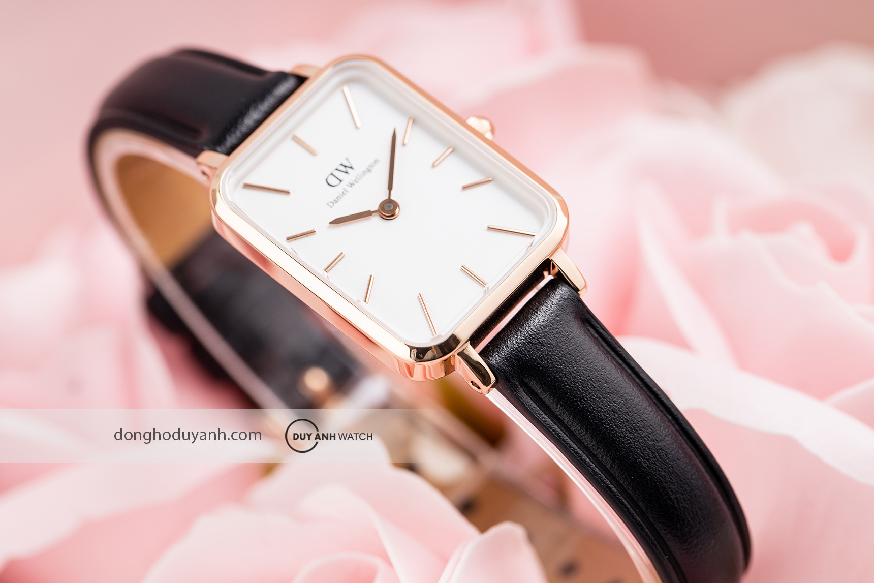 Đồng hồ Daniel Wellington Quadro Pressed Sheffield dây kim loại đen tinh tế