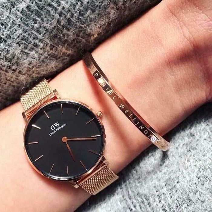 Đồng hồ DW Kèm Vòng: Nâng Tầm Phong Cách Tối Giản Của Bạn
