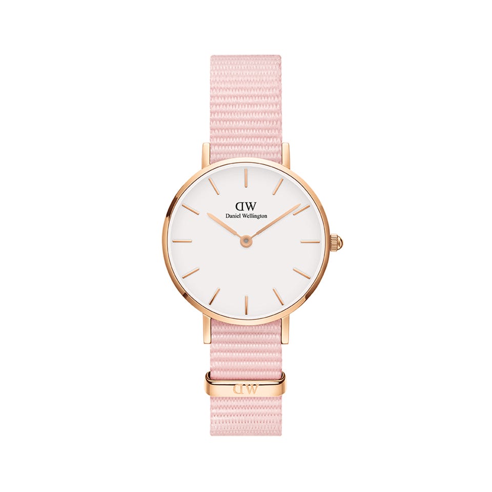 Đồng Hồ Daniel Wellington Màu Hồng: Biểu Tượng Thanh Lịch Vượt Thời Gian Cho Phái Nữ Đồng Hồ Daniel Wellington Màu Hồng: Biểu Tượng Thanh Lịch Vượt Thời Gian Cho Phái Nữ