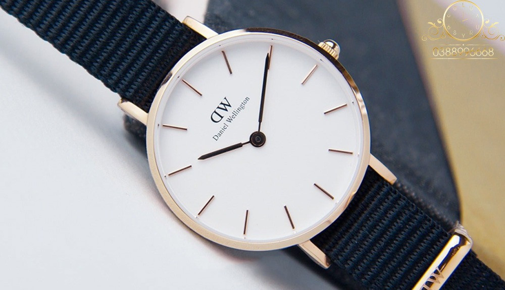 Đồng hồ Daniel Wellington nhái giá rẻ thường có chi tiết làm ẩu
