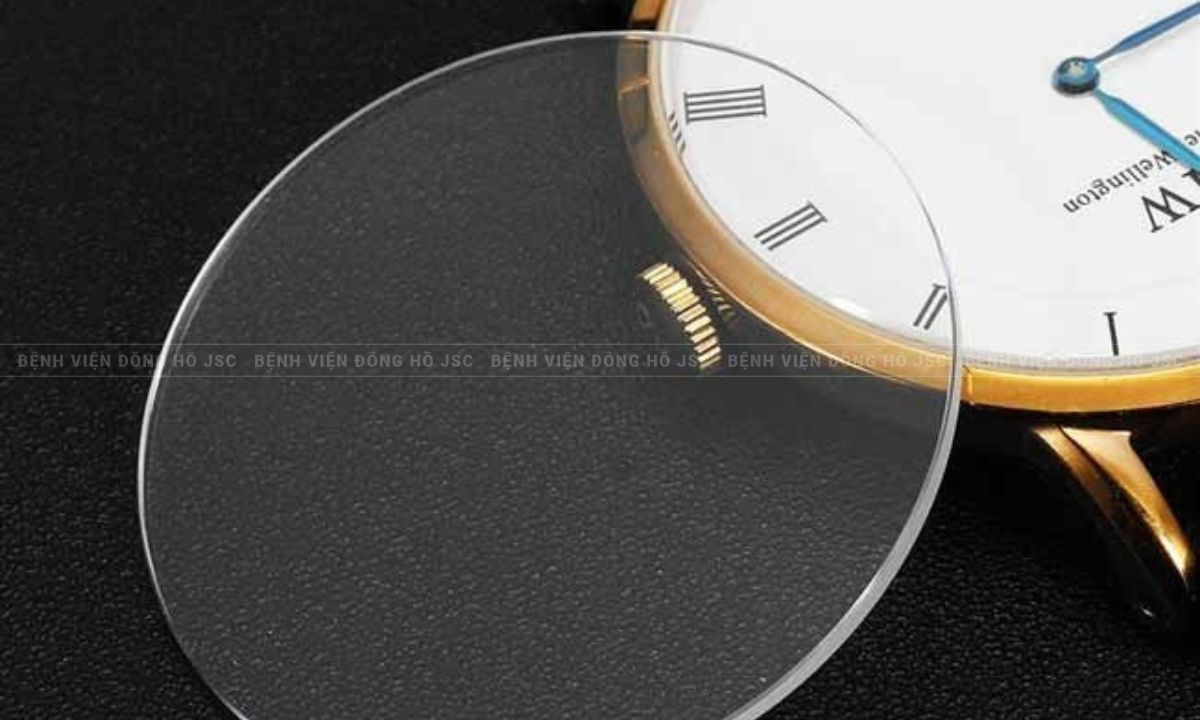 Cách Bảo Quản Đồng Hồ Daniel Wellington (DW) Luôn Bền Đẹp Như Mới