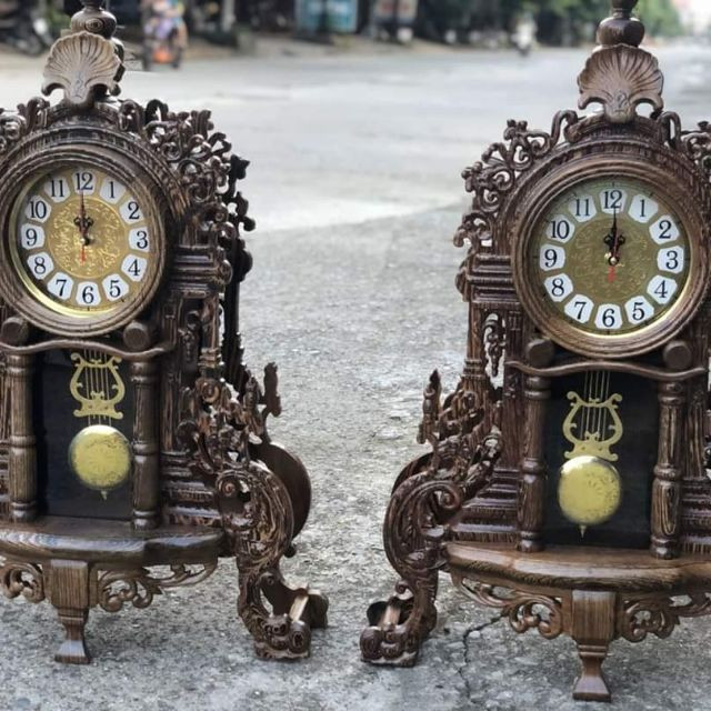Đồng hồ để bàn gỗ mun đuôi công, một lựa chọn hoàn hảo trong các mẫu đồng hồ gỗ đẹp
