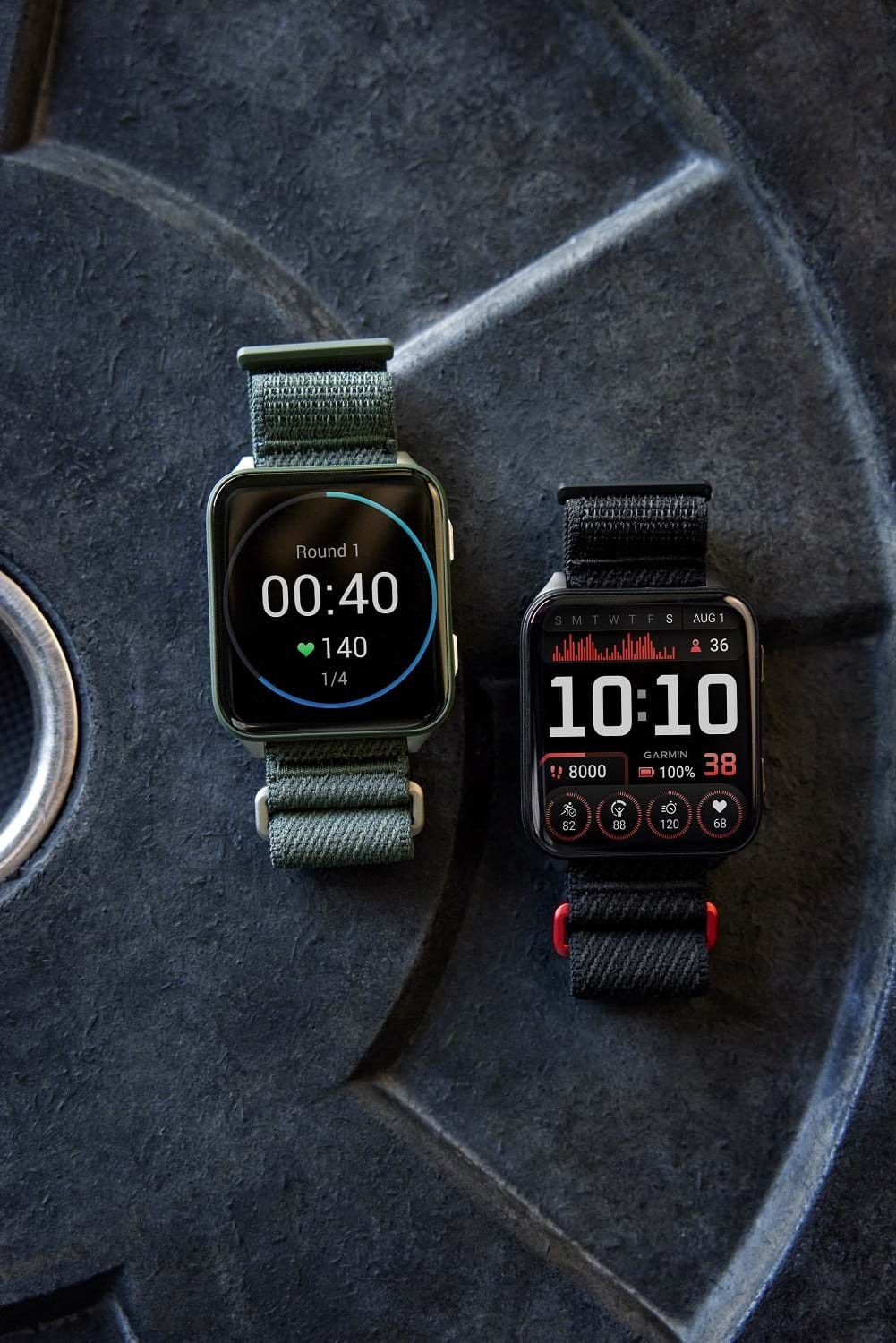 Thiết kế siêu mỏng 8mm của đồng hồ thông minh Garmin Venu X1 với vỏ titanium và kính sapphire