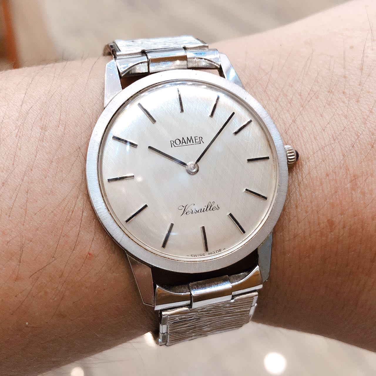 Đồng Hồ Roamer Của Nước Nào? Khám Phá Thương Hiệu Swiss Made Đích Thực