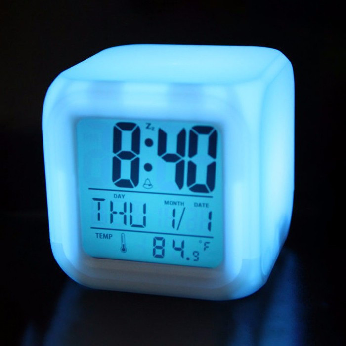 Đồng hồ led 7 màu M1