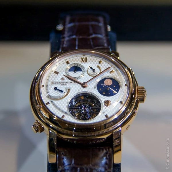 Đồng hồ Tour de l’Ile của Vacheron Constantin - biểu tượng xa xỉ của giới đại gia Việt