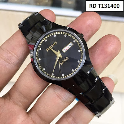 Đồng hồ Rado nam màu đen T131400, nổi bật với dây ceramic và thiết kế thanh lịch