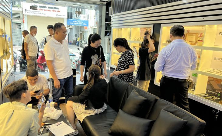 Cửa hàng WatchStore tại 90 Lê Văn Sỹ, Phú Nhuận, TP.HCM