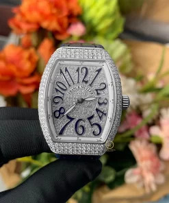 Đồng hồ Franck Muller V32 Navy Steel custom diamond, kiểu dáng phù hợp cho nữ giới