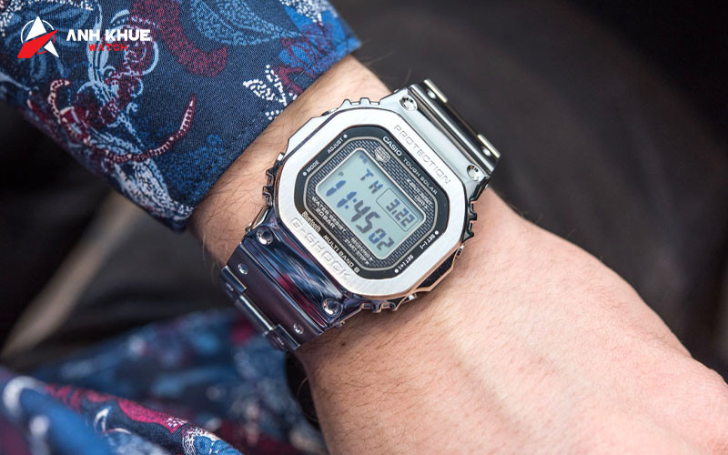 Đồng hồ G-Shock nam dây kim loại GMW-B5000D-1 với thiết kế full kim loại cổ điển