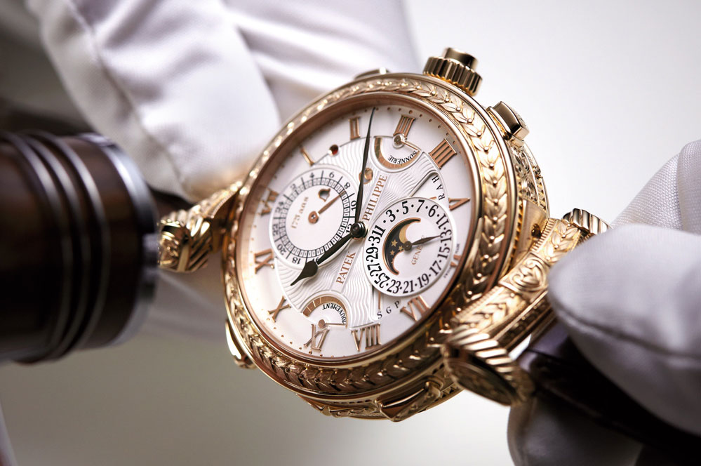 Đồng Hồ Patek Philippe 2 Mặt: Kiệt Tác Thiên Văn Trên Cổ Tay