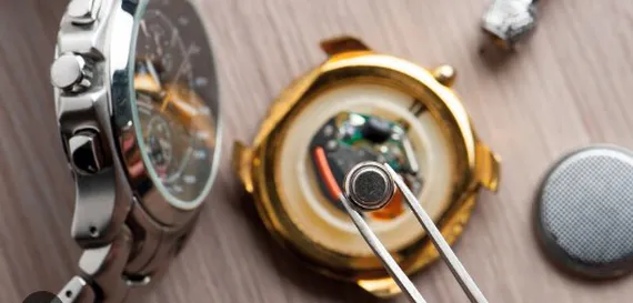 Thay Pin Đồng Hồ Tissot Tại HCM: Hướng Dẫn Toàn Diện Từ A Đến Z Thay Pin Đồng Hồ Tissot Tại HCM: Hướng Dẫn Toàn Diện Từ A Đến Z