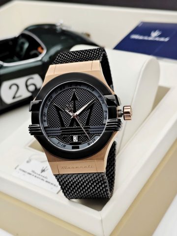 Đồng Hồ Gucci Nam Chính Hãng: Biểu Tượng Của Phong Cách và Đẳng Cấp Vượt Thời Gian Đồng Hồ Gucci Nam Chính Hãng: Biểu Tượng Của Phong Cách và Đẳng Cấp Vượt Thời Gian