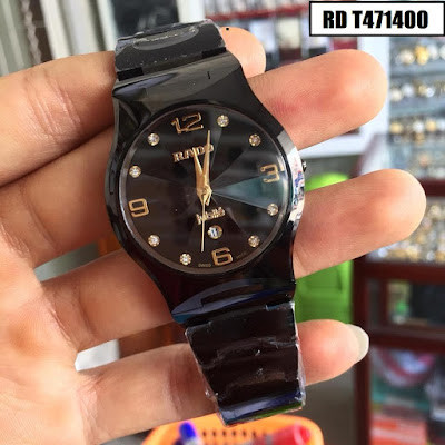 Đồng hồ Rado nam màu đen T471400, mặt số tinh xảo cùng dây đeo cao cấp