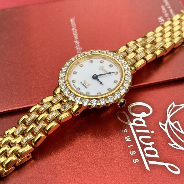 Đồng hồ Ogival Diamond đính kim cương, sự lựa chọn sang trọng cho quý cô.