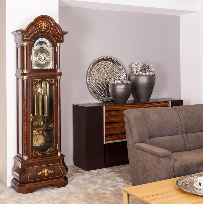 Vị trí đặt mẫu đồng hồ cây hiện đại hợp phong thủy thu hút tài lộc