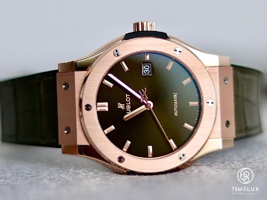 Chuyên gia 68 Timelux kiểm tra và định giá khi bán đồng hồ Rolex cũ