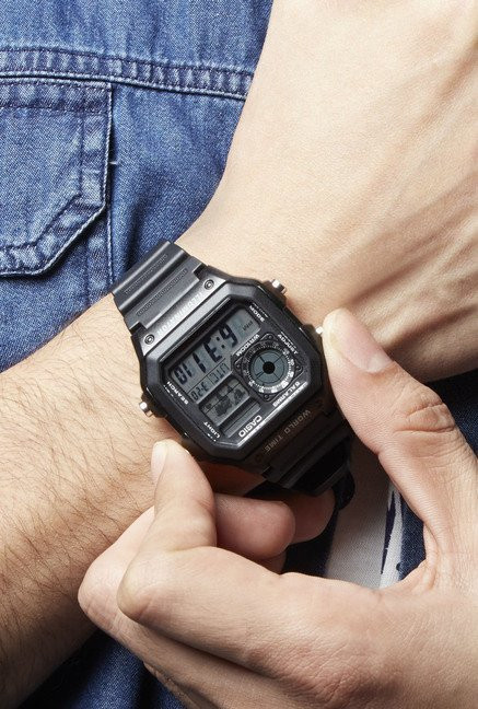 màn hình đồng hồ Casio AE-1200WH hiển thị chế độ bấm giờ thể thao (ST), một tính năng cần biết khi học cách chỉnh giờ đồng hồ Casio AE-1200WH