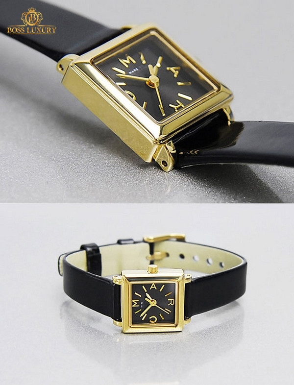 Đồng hồ Marc Jacobs MBM1313 mặt vuông nhỏ gọn, viền vàng nổi bật