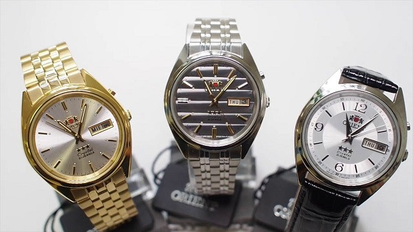 Đồng hồ nam Seiko 5 SRPE74K1 với tông màu vàng đồng sang trọng