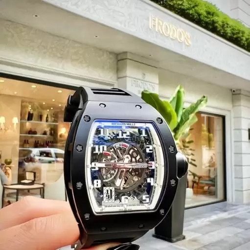 Logo hoặc biểu tượng thương hiệu uy tín cung cấp đồng hồ Rolex Daytona chính hãng tại Việt Nam, đảm bảo chất lượng và dịch vụ.
