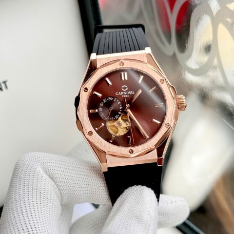 Đồng Hồ Tự Động Dây Da: Biểu Tượng Phong Cách Lịch Lãm Cho Phái Mạnh