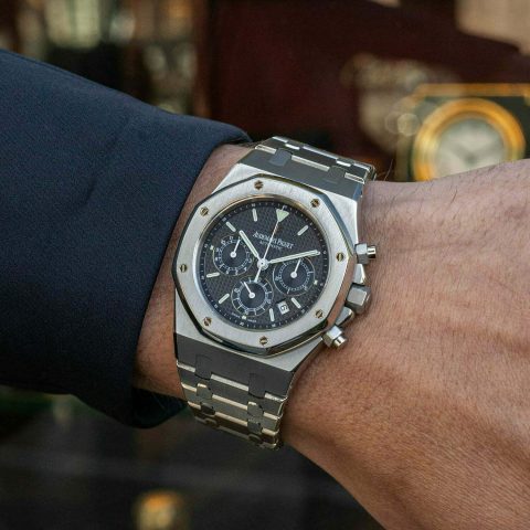 Đồng hồ Audemars Piguet Royal Oak Offshore: Biểu Tượng Đẳng Cấp Thể Thao Đầy Mạnh Mẽ