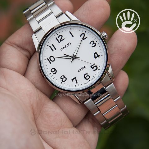 Đồng Hồ Casio Nam Mặt Tròn: Biểu Tượng Phong Cách Bền Bỉ Cho Phái Mạnh