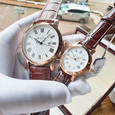 Đồng hồ quartz nữ dây da: Biểu tượng của vẻ đẹp thanh lịch và tiện dụng cho phái đẹp