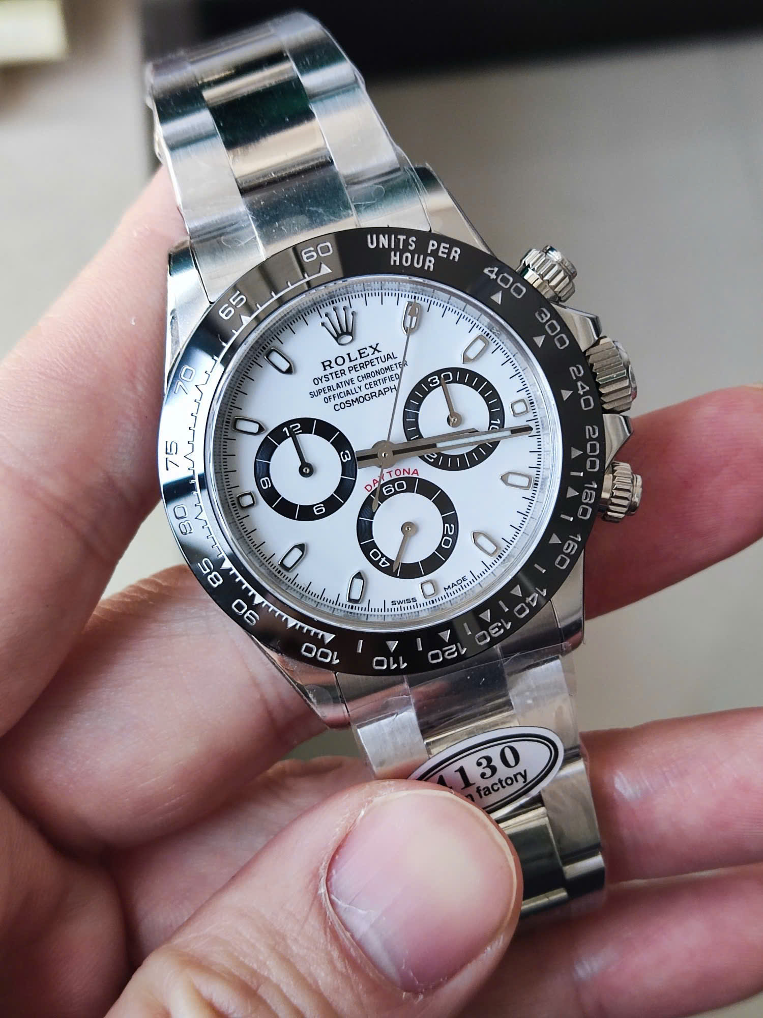 Đồng hồ Rolex có máy loại