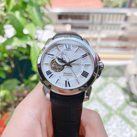 Đồng Hồ Seiko Dây Da Automatic: Biểu Tượng Của Phong Cách và Chất Lượng Nhật Bản Đồng Hồ Seiko Dây Da Automatic: Biểu Tượng Của Phong Cách và Chất Lượng Nhật Bản