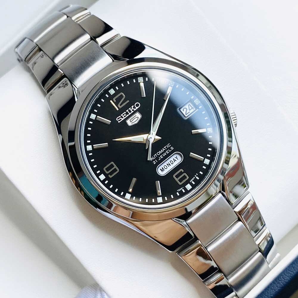 Đồng hồ Seiko 5 Chính Hãng: Biểu Tượng Chất Lượng Bền Bỉ và Phong Cách Đa Dạng