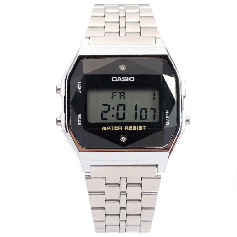 Cận cảnh Casio A159WAD-1DF với màn hình LED rõ nét và tính năng bấm giờ, phù hợp cho việc theo dõi thời gian khi chạy bộ