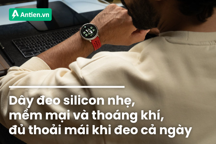 Đồng hồ Active 2 với dây đeo silicon màu đỏ, phù hợp cho tập luyện và đeo hàng ngày