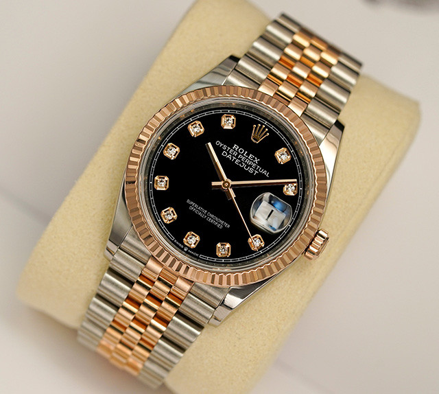 Đồng hồ Rolex Oyster Perpetual Datejust 36mm mặt đen, lựa chọn cho nhiều người