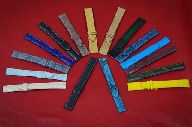 Các mẫu dây da đồng hồ Seiko làm từ da bò, cá sấu, da thuộc tự nhiên