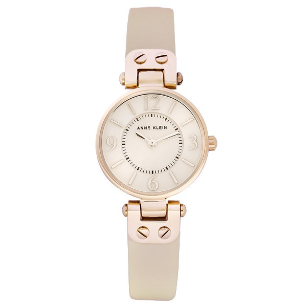 Đồng hồ Anne Klein mặt tròn 10/9442RGLP với dây da màu hồng nữ tính, phù hợp cổ tay nhỏ.