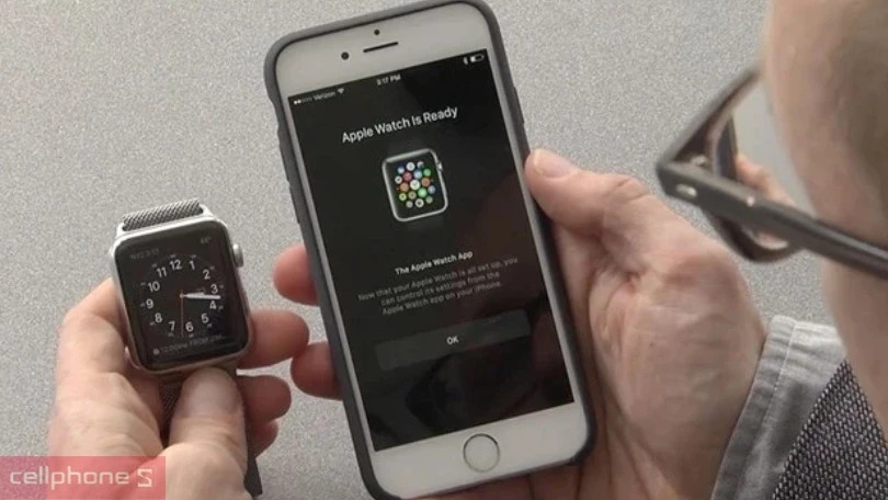 Những chiếc đồng hồ Apple Watch được nhắc đến như một công cụ hỗ trợ đắc lực trong việc theo dõi sức khỏe