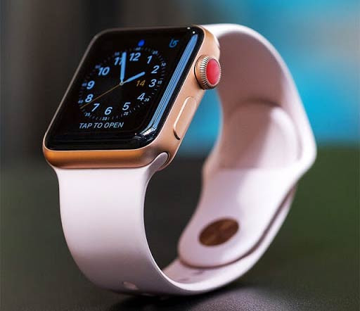 Đồng hồ Apple Watch Series 3 LTE nhôm màu xám bạc với nút Digital Crown đỏ nổi bật