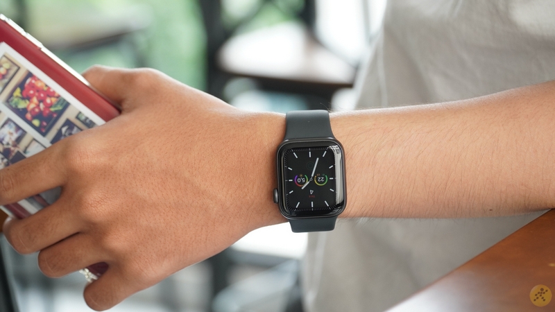 Đồng Hồ Nam Thông Minh Apple Watch: Biểu Tượng Của Đẳng Cấp và Tiện Ích Hiện Đại