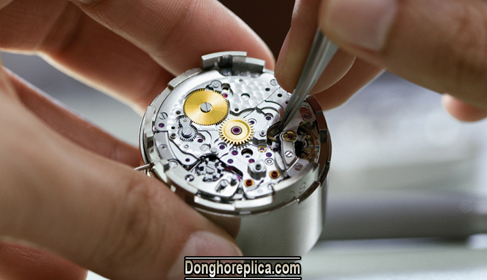 Hình ảnh chi tiết bộ máy đồng hồ Patek Philippe