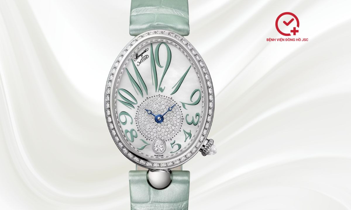 Đồng hồ Breguet Reine de Naples nổi bật với thiết kế mặt số hình bầu dục đặc trưng