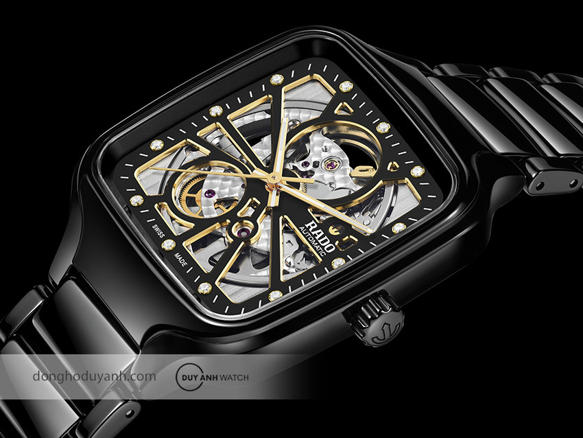 Đồng hồ cơ lộ máy sang trọng của Rado dành cho phái đẹp