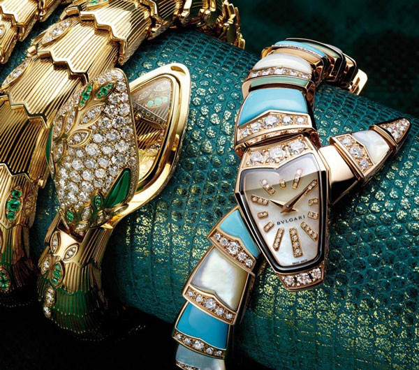 Đồng hồ nữ Chopard Happy Diamonds với kim cương di chuyển